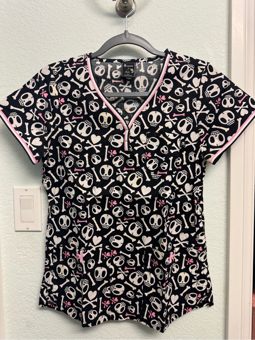 tokidoki Black Skull & Crossbones Print V-Neck Top with Pink Trim